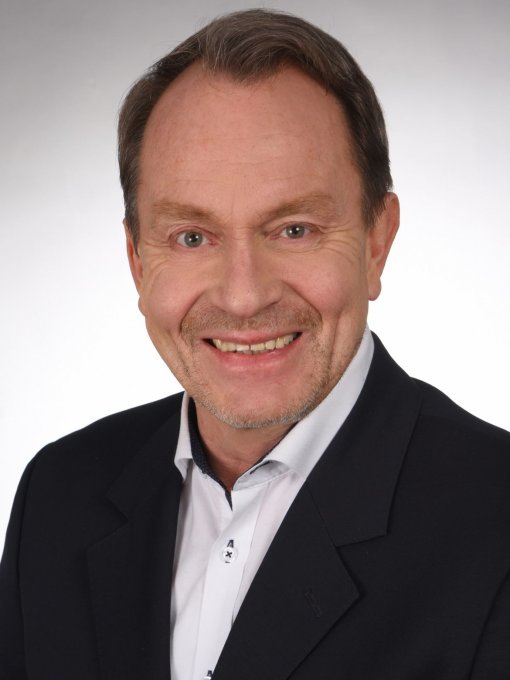 Fraktionsvorsitzender: Manfred Schönbohm